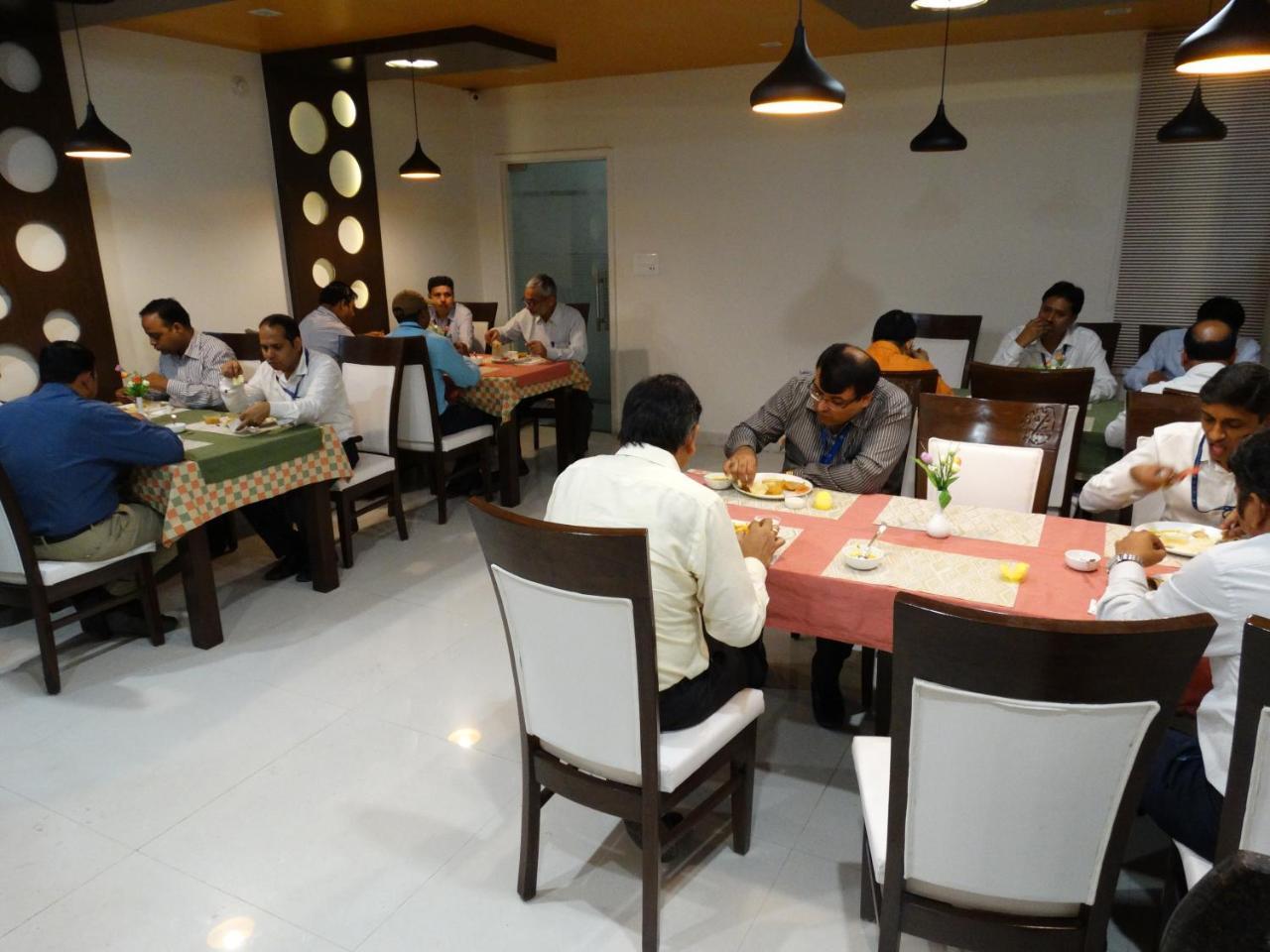 Royal Hopp-Inn Chittorgard Chittorgarh Exterior photo